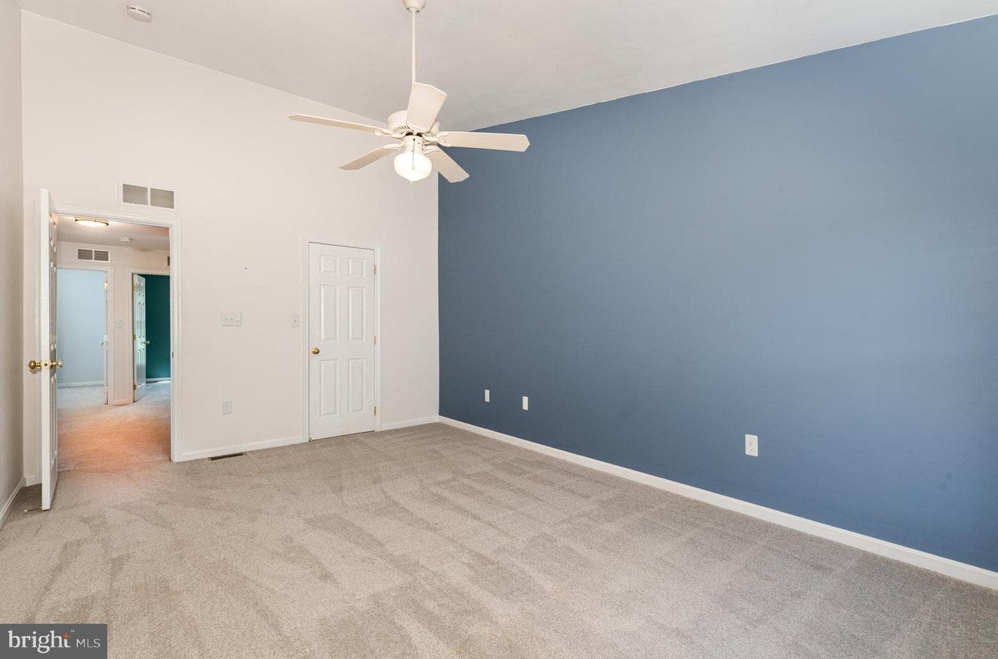 252 Saddle Ridge Drive photo 14