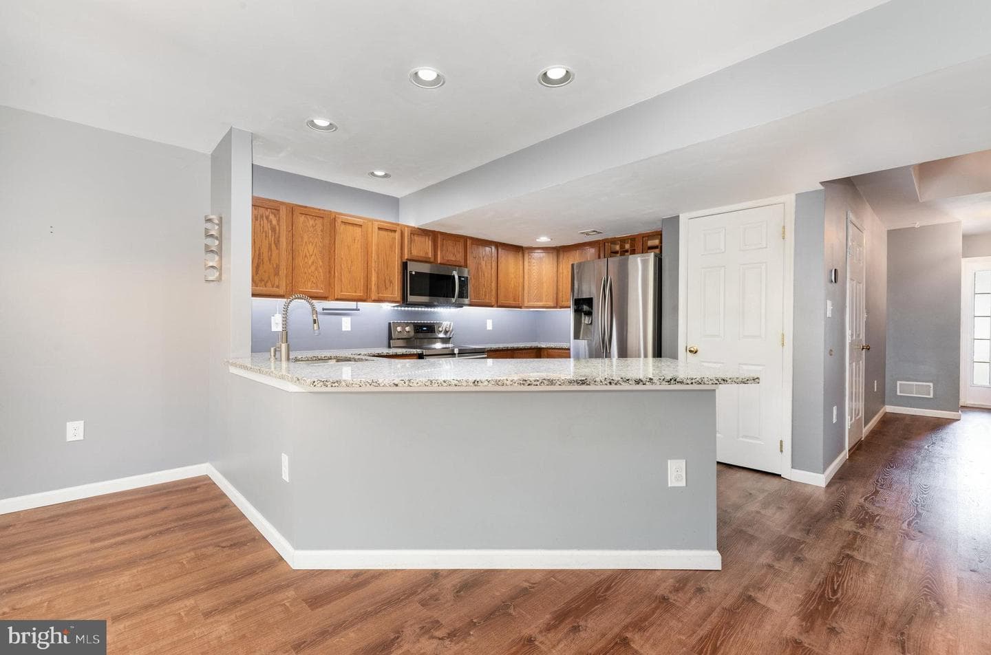 252 Saddle Ridge Drive photo 5