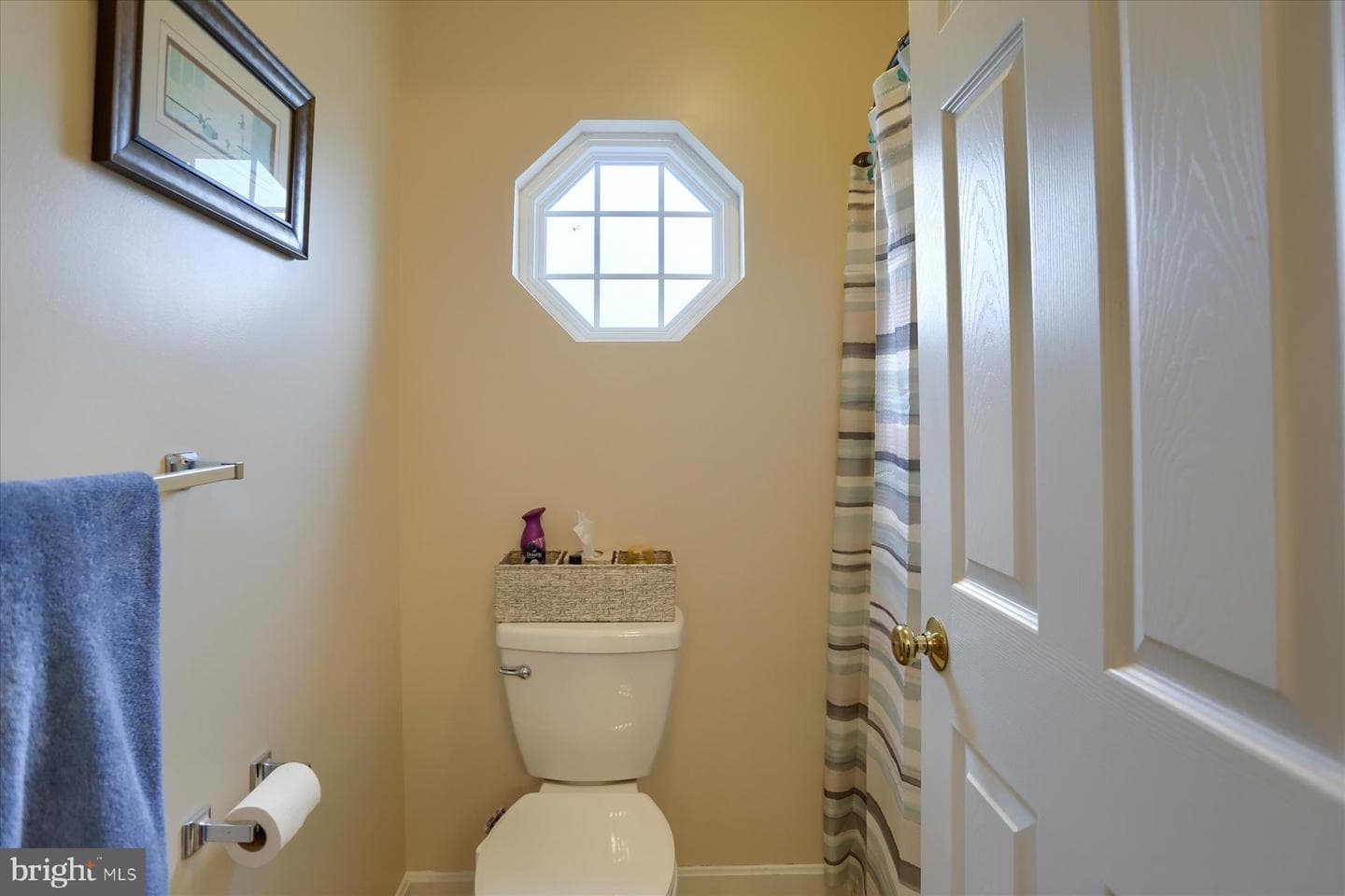 138 Kestrel Court photo 23