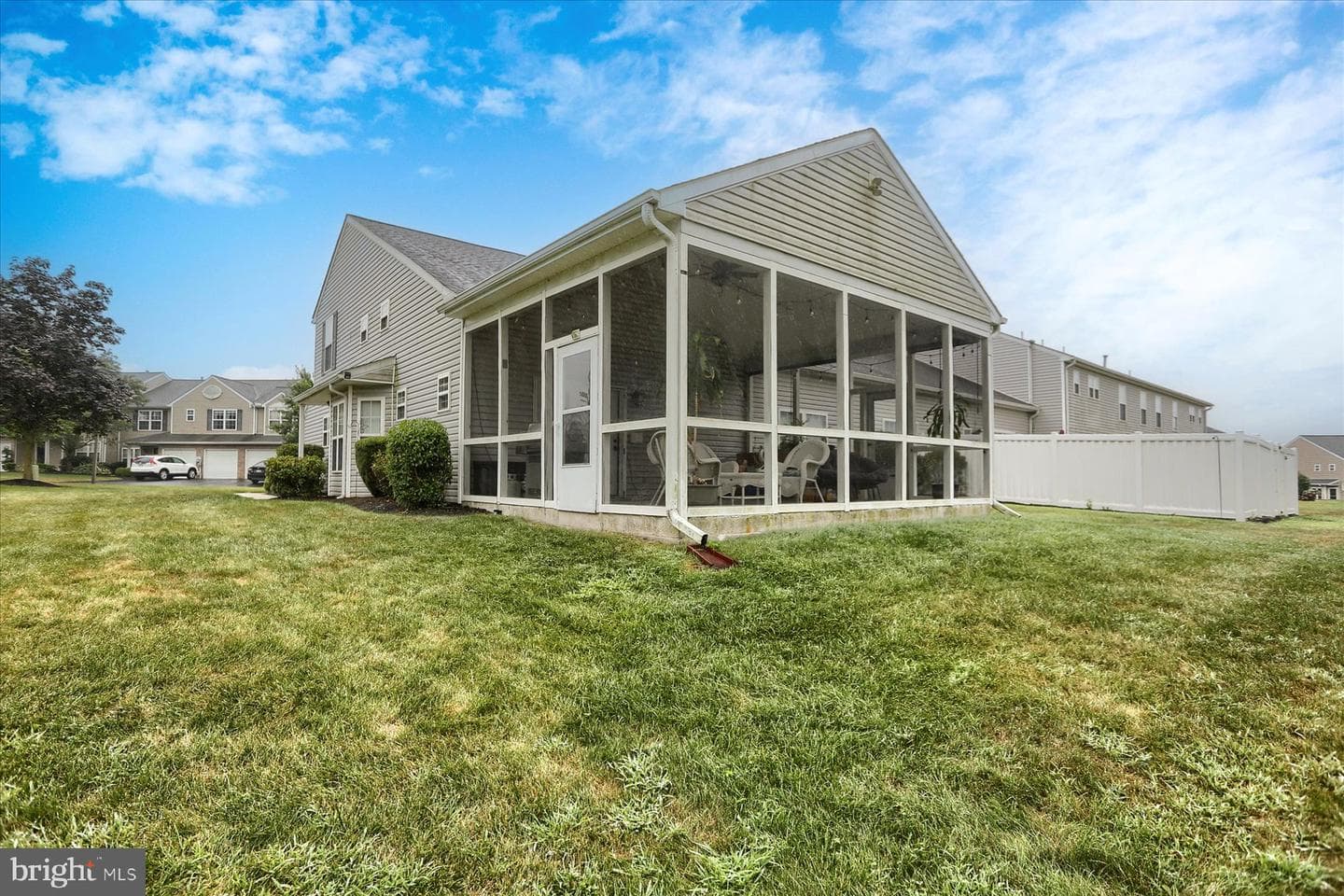 138 Kestrel Court photo 29