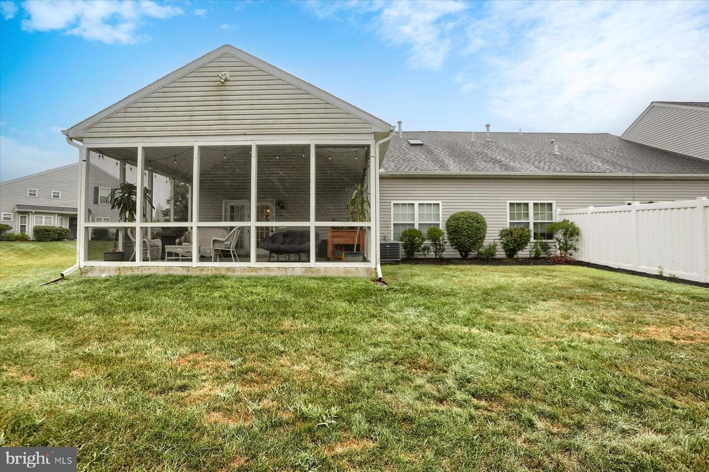 138 Kestrel Court photo 30