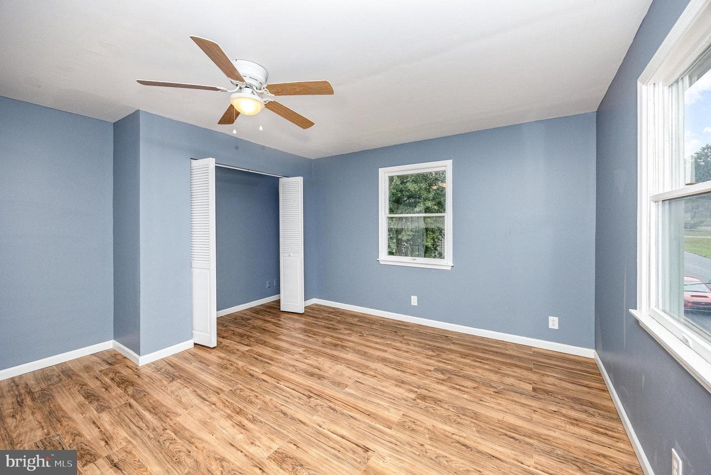 213 Redwood Street photo 25
