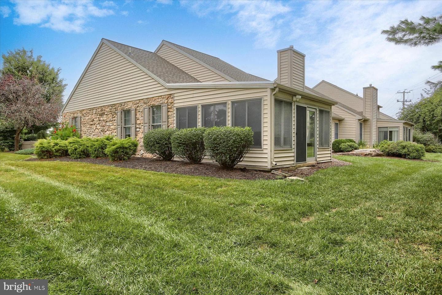 551 Farmhouse Lane photo 28
