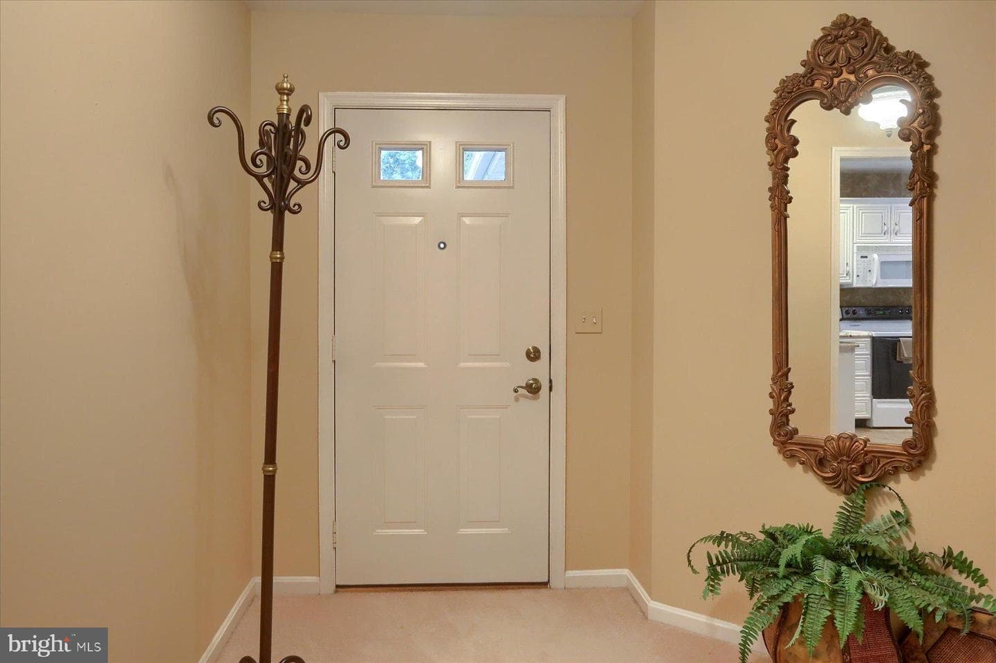 551 Farmhouse Lane photo 5