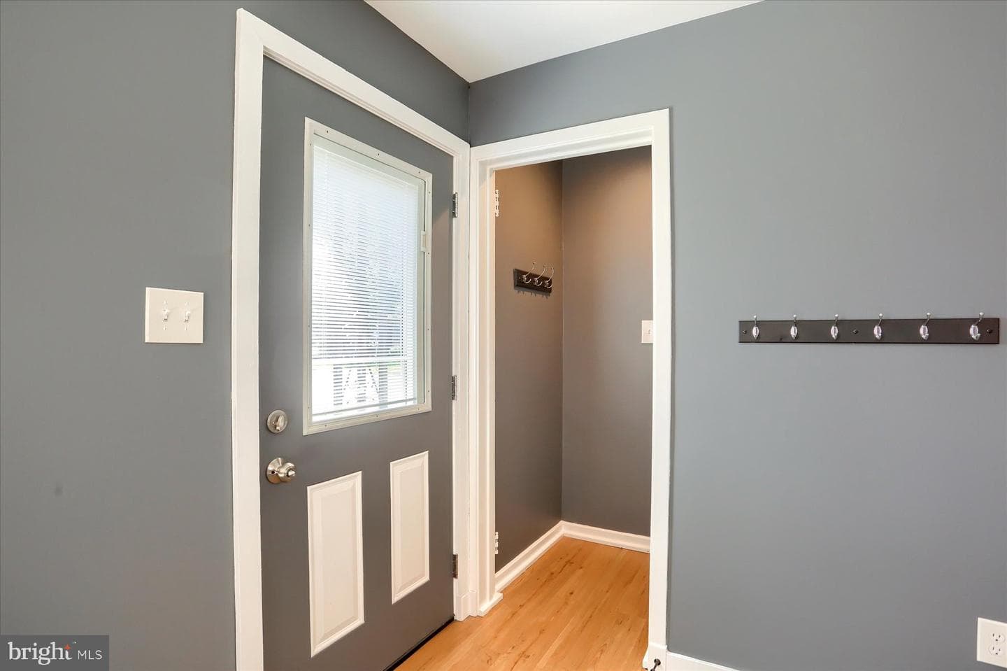113 Adelia Street photo 3