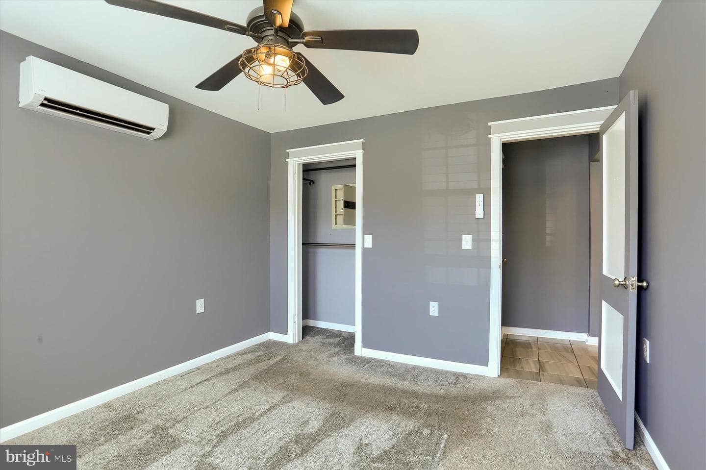 113 Adelia Street photo 7