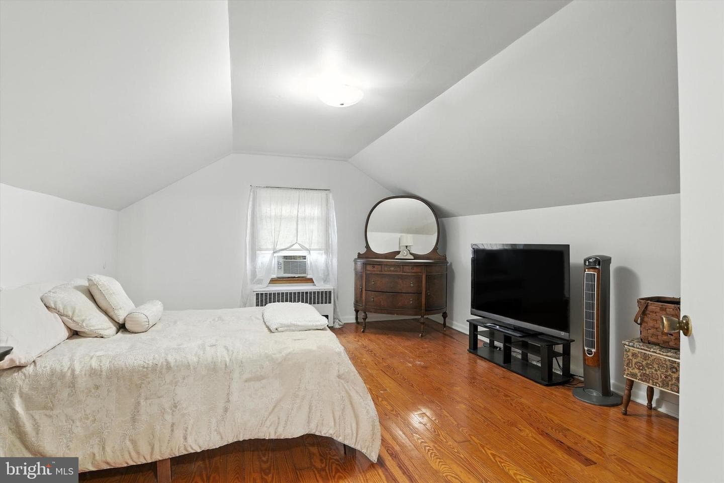 420 Oberlin Road photo 11