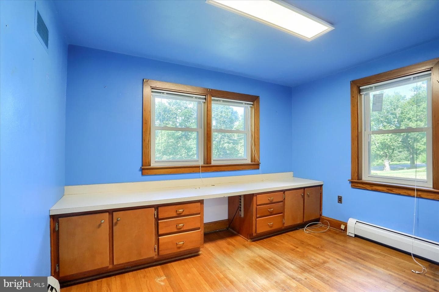 1175 N River Road photo 10