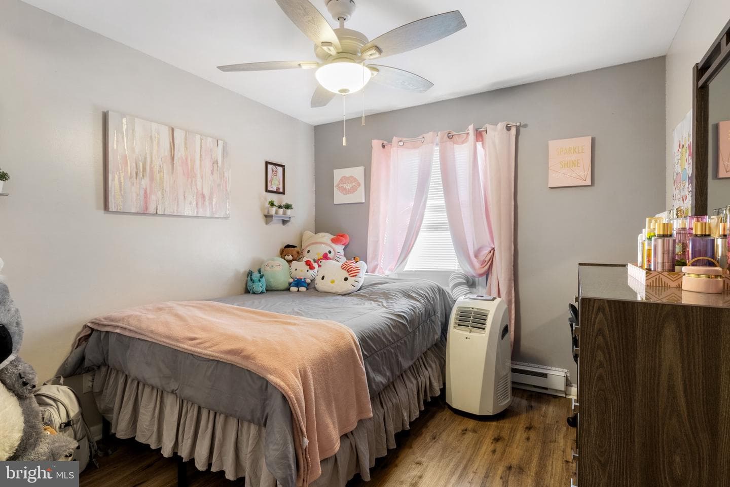 221 Russell Avenue photo 15