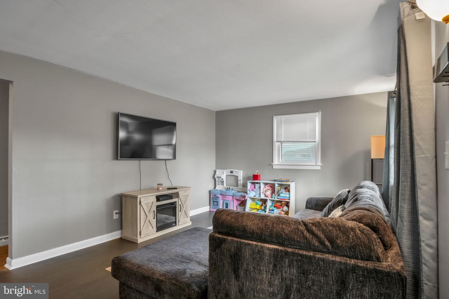 8190 Somerset photo 12