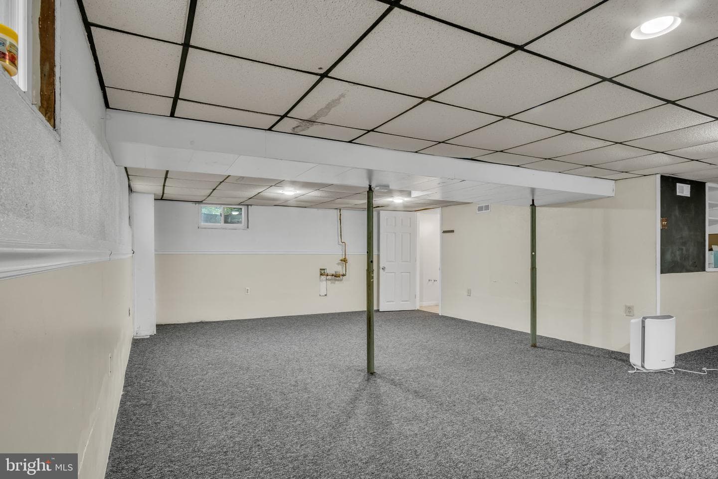 8190 Somerset photo 17