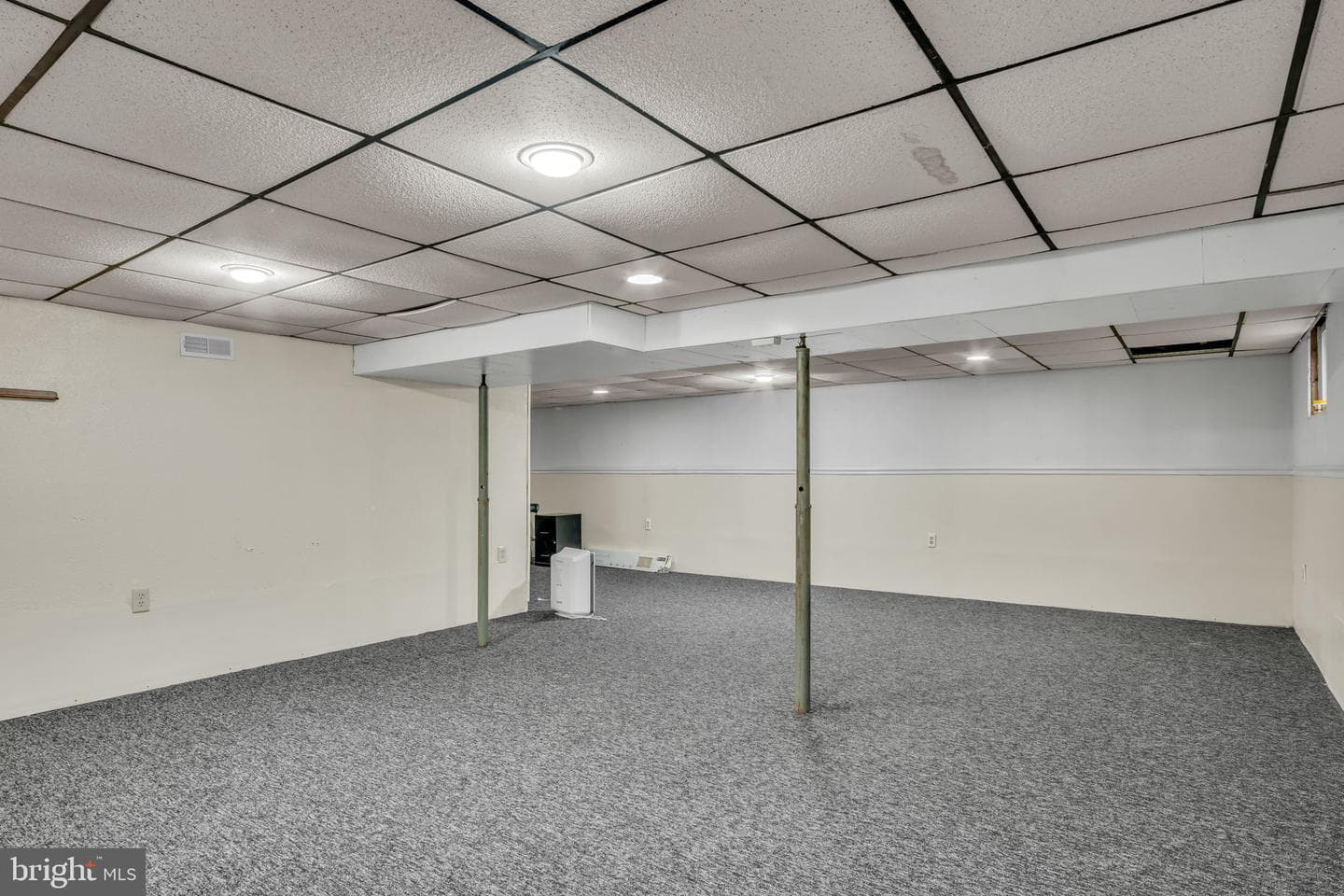 8190 Somerset photo 18