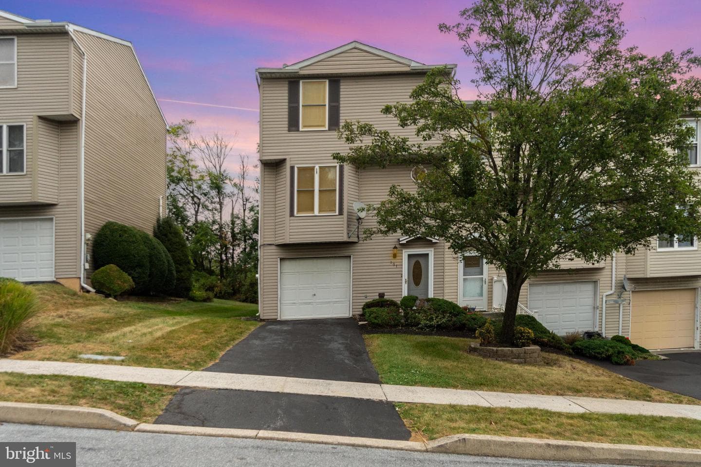 191 Chartwood Drive photo 1