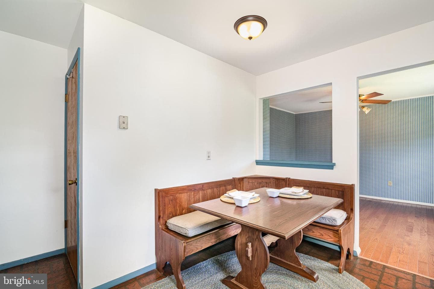 424 Vesta Drive photo 13