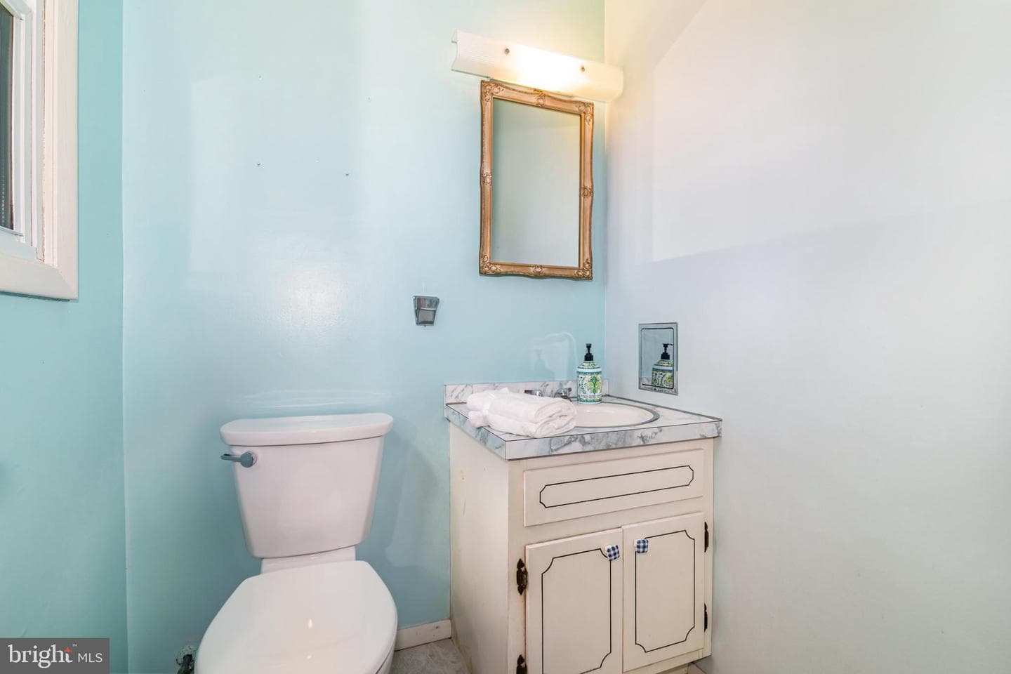 424 Vesta Drive photo 17