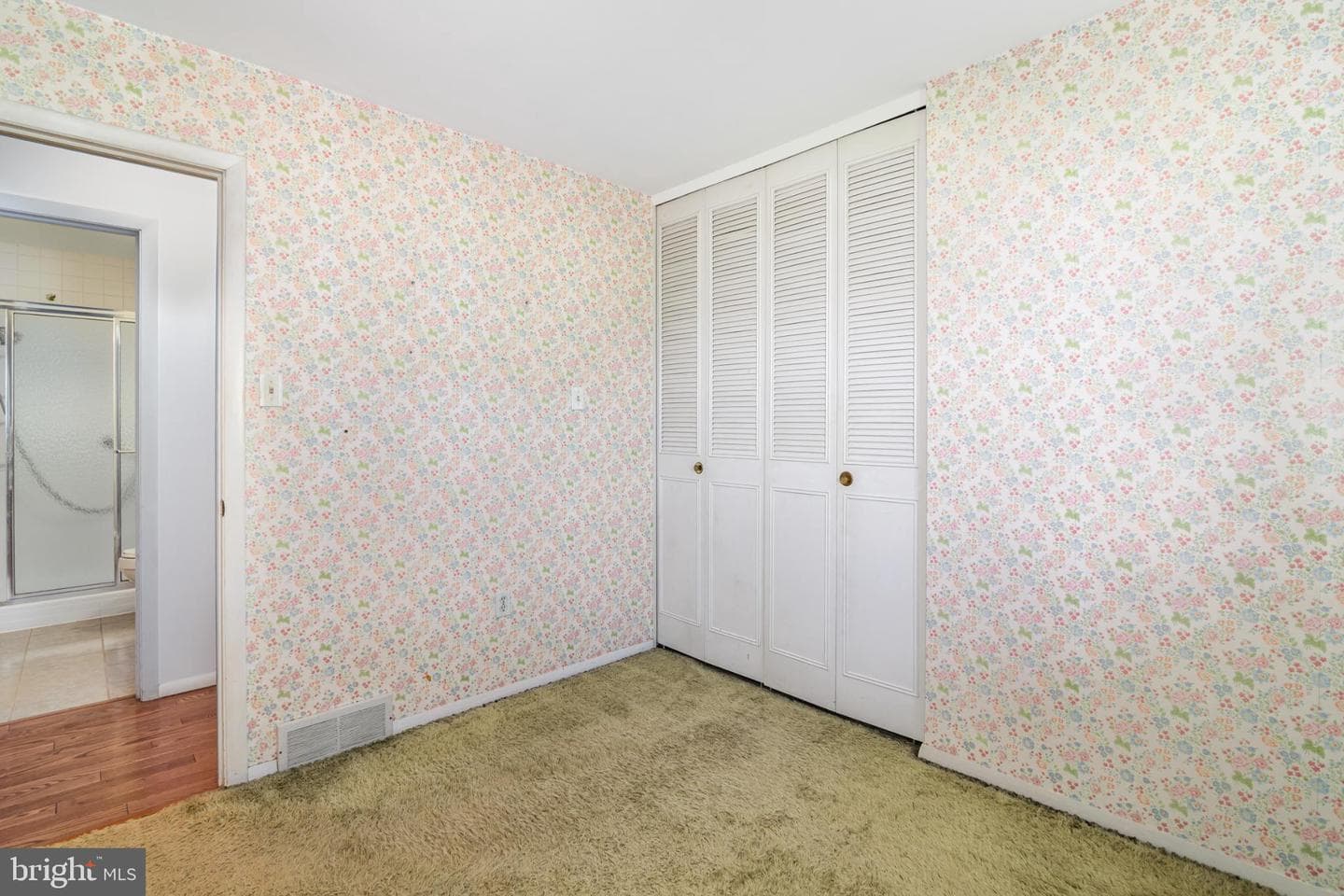 424 Vesta Drive photo 22