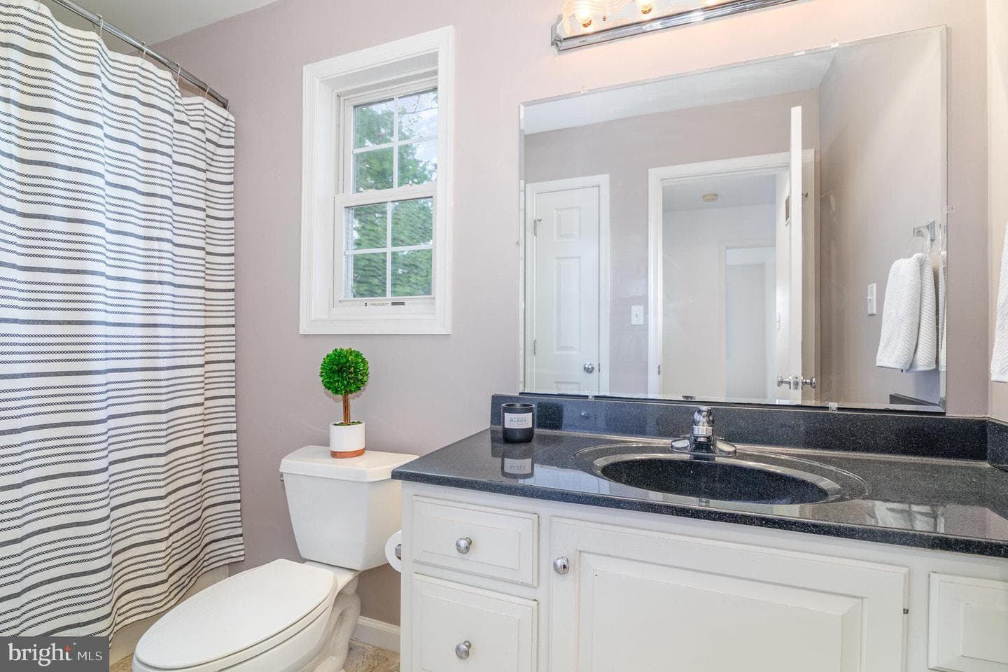 128 S Walnut Street photo 25