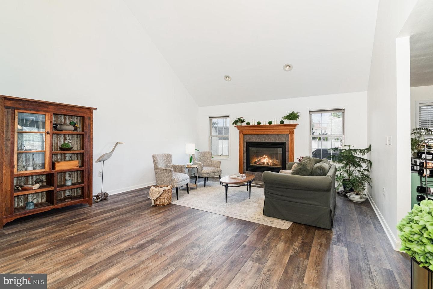 128 S Walnut Street photo 6