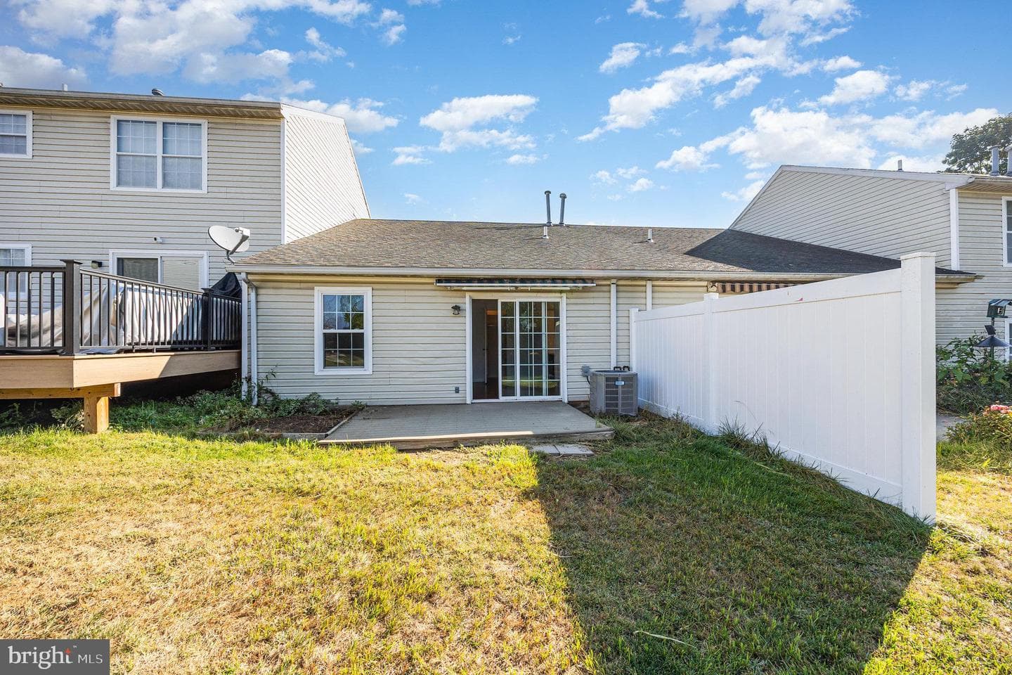 1542 Spring Knoll Court photo 13