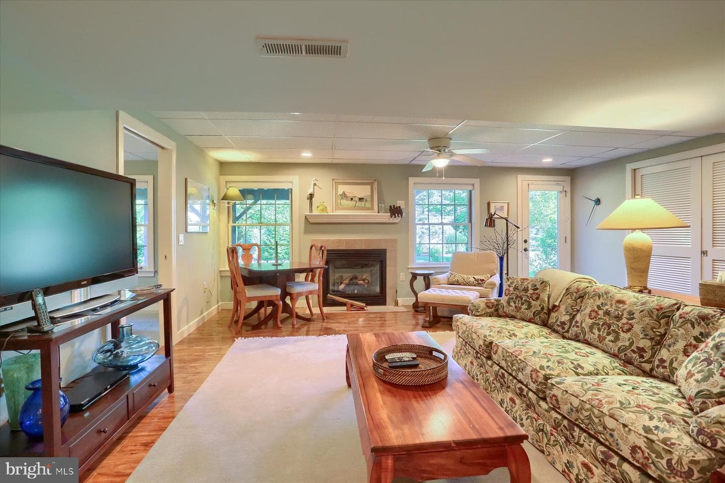 1300 Mountain Laurel Cir photo 47