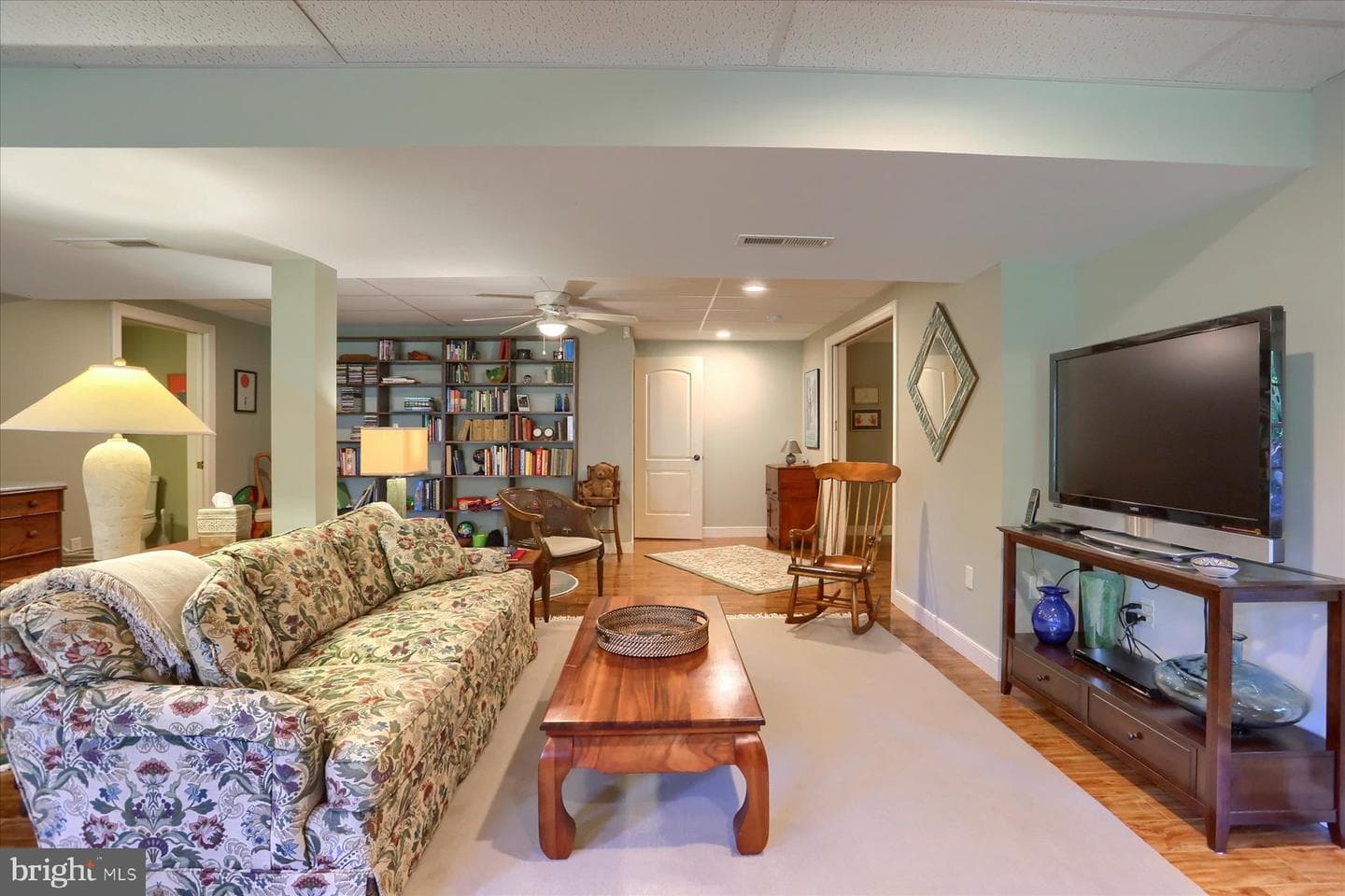 1300 Mountain Laurel Cir photo 54