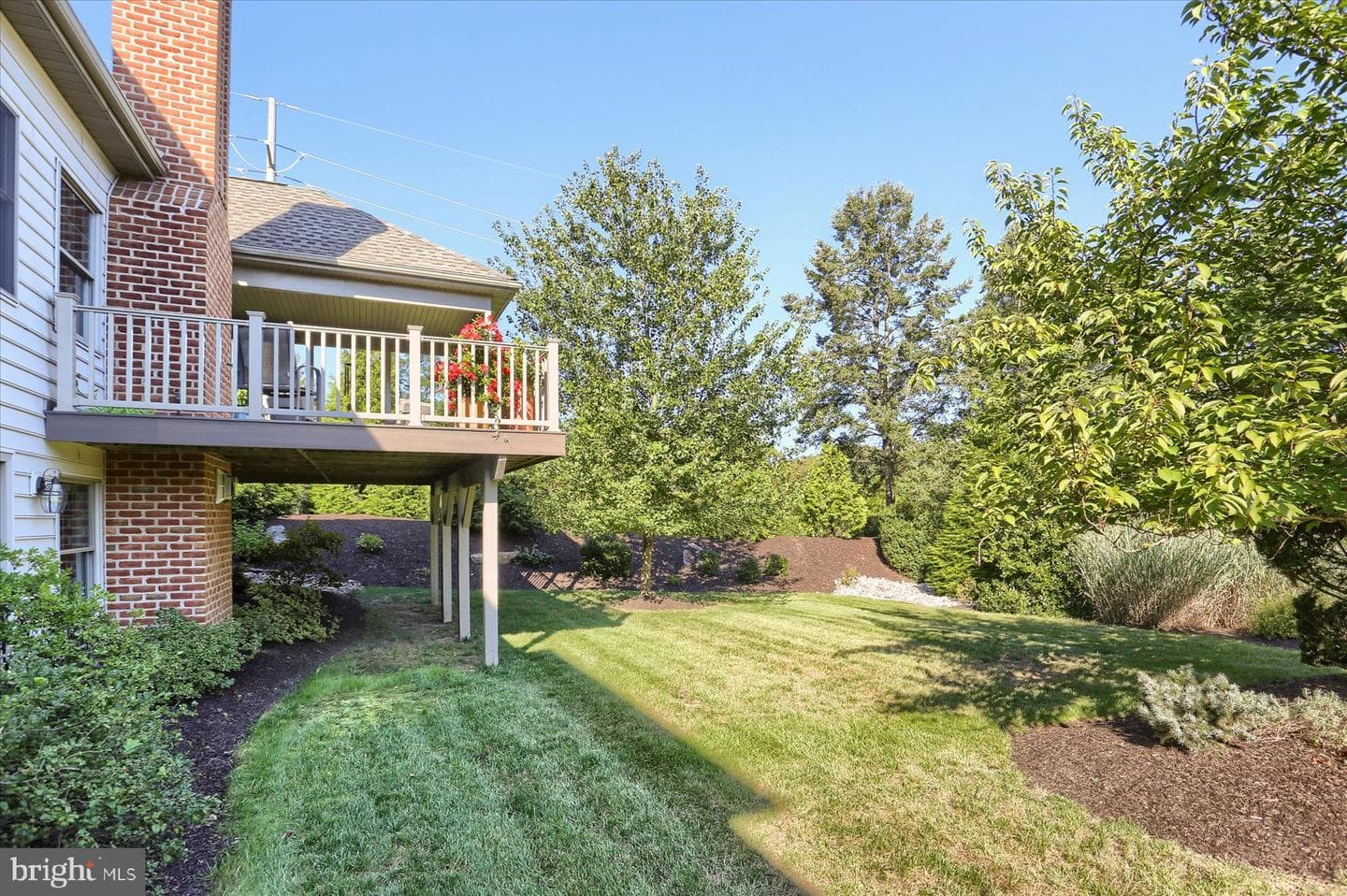 1300 Mountain Laurel Cir photo 64