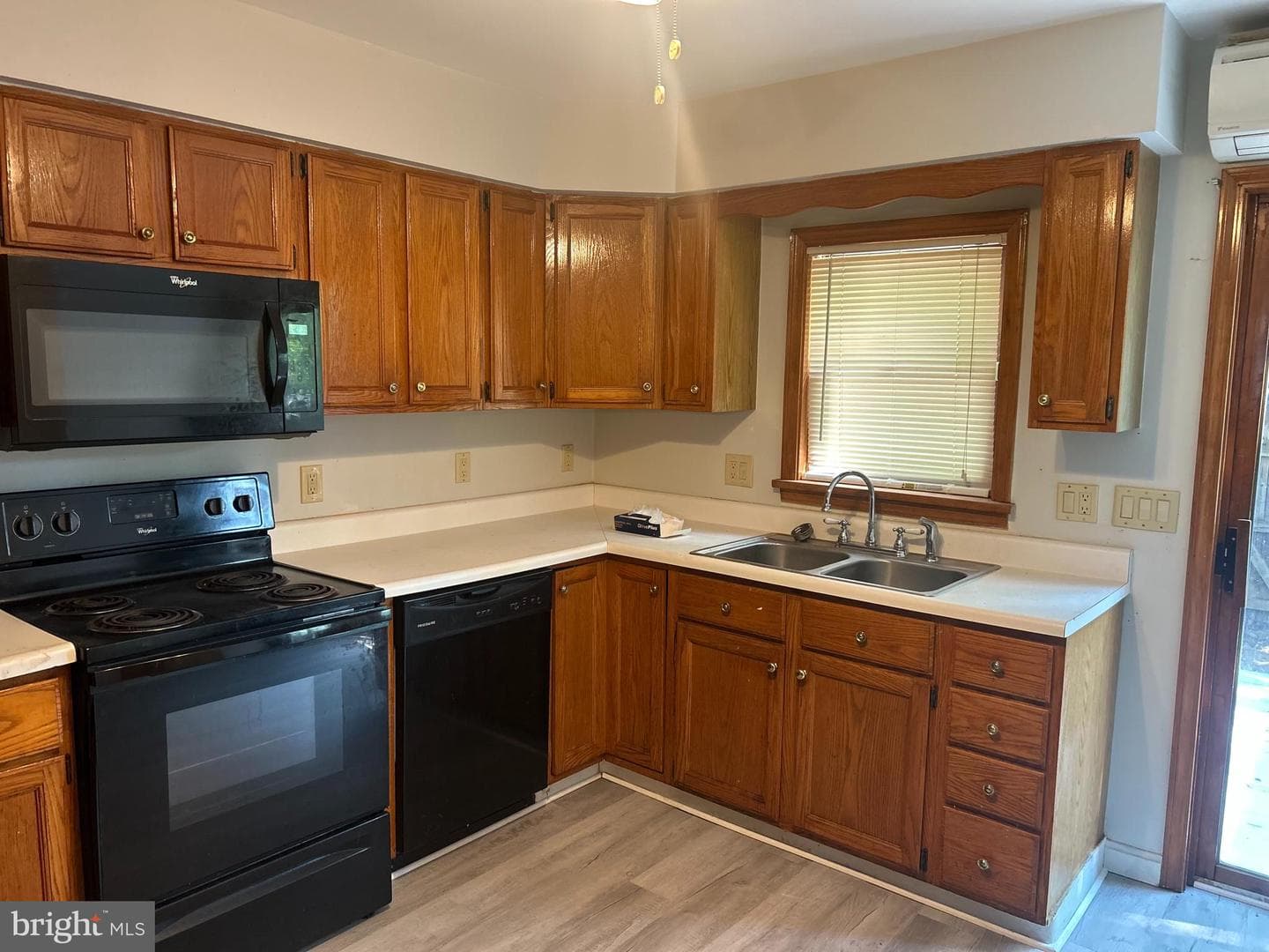 2105 Penn Street photo 7