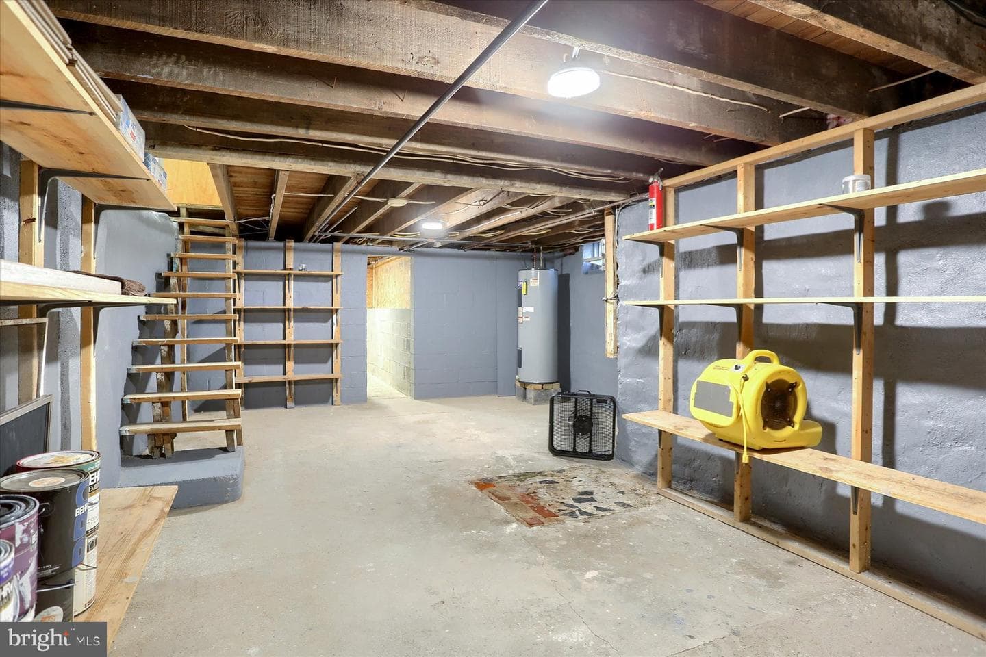 570 Chambers Street photo 39