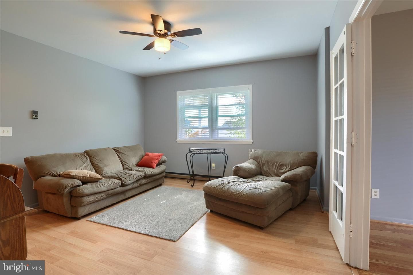 570 Chambers Street photo 8