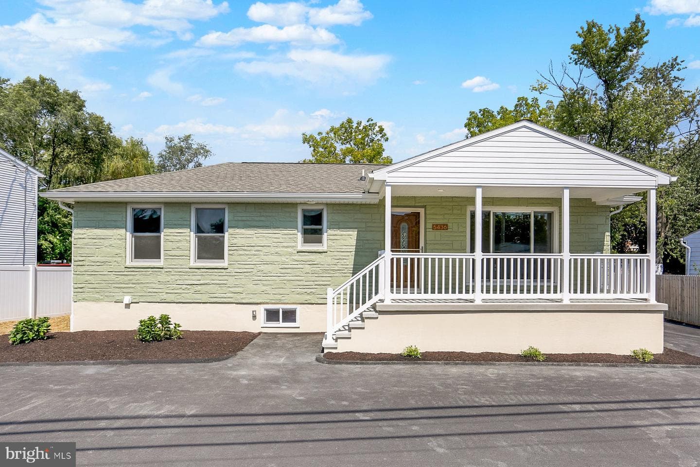 5436 Union Deposit Road photo 1