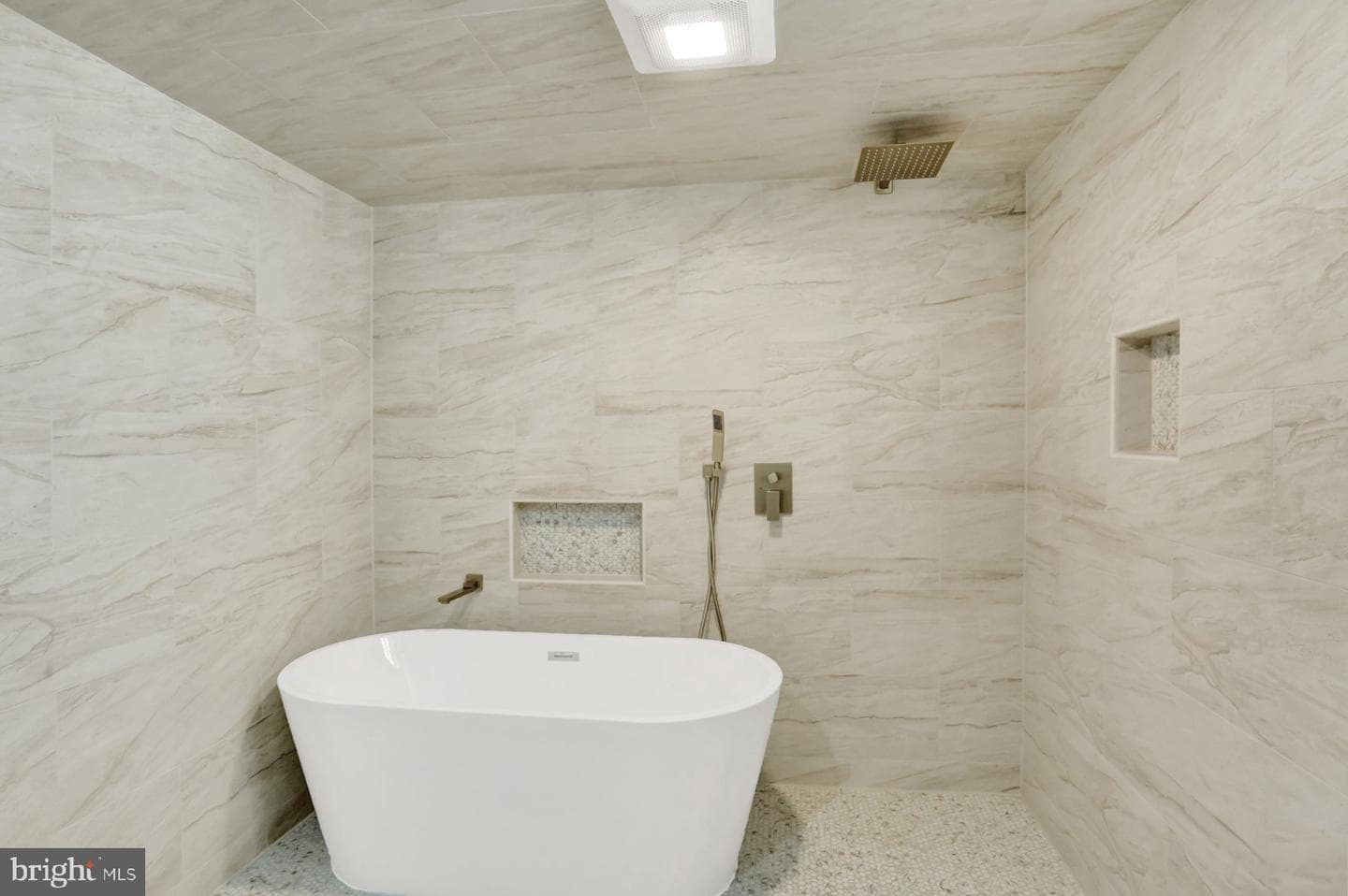 5436 Union Deposit Road photo 28