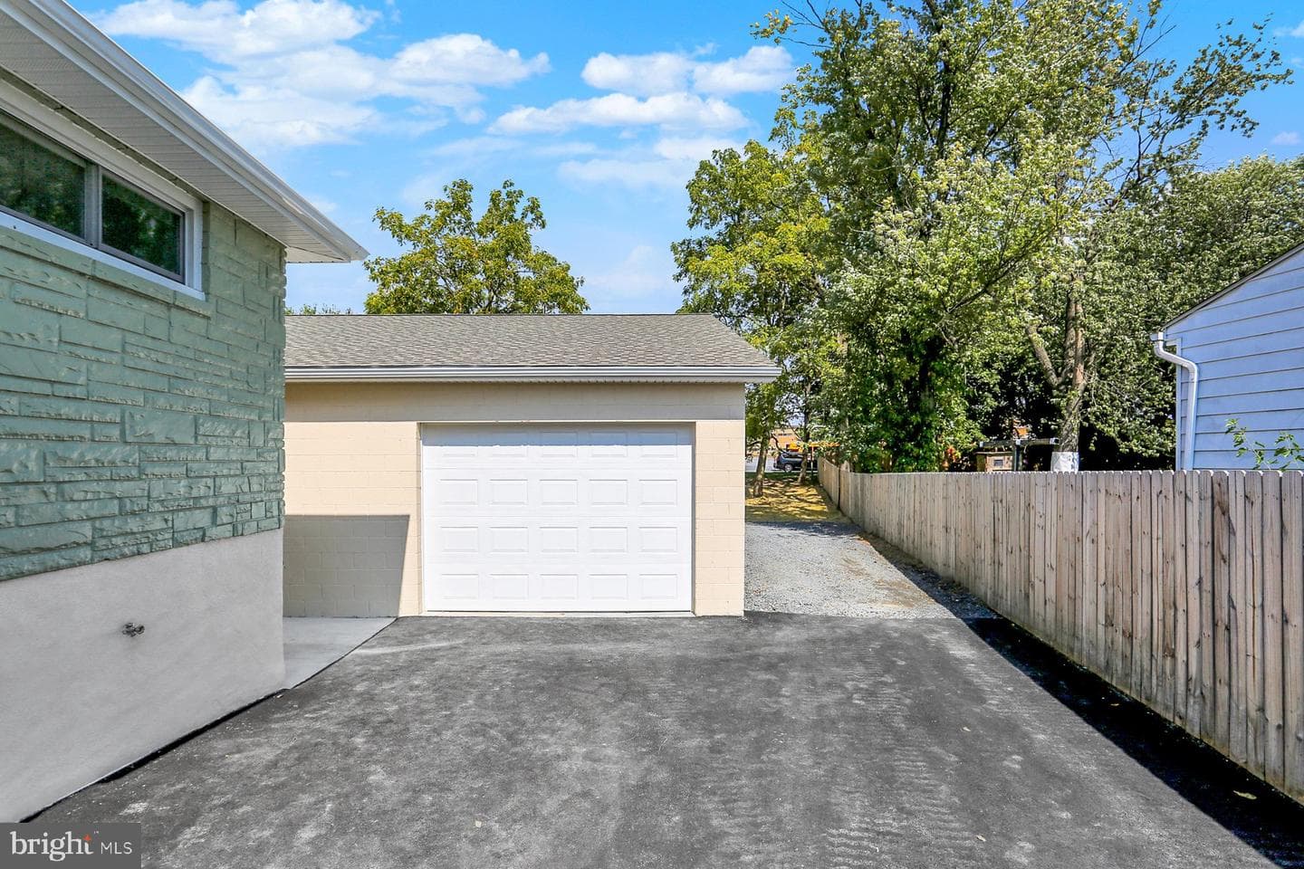 5436 Union Deposit Road photo 29