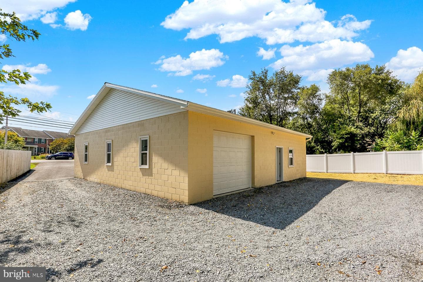 5436 Union Deposit Road photo 31