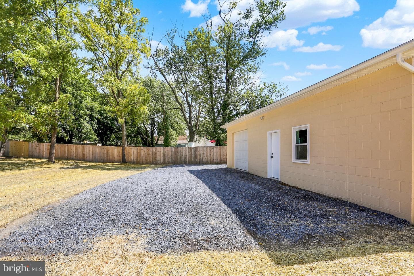5436 Union Deposit Road photo 33