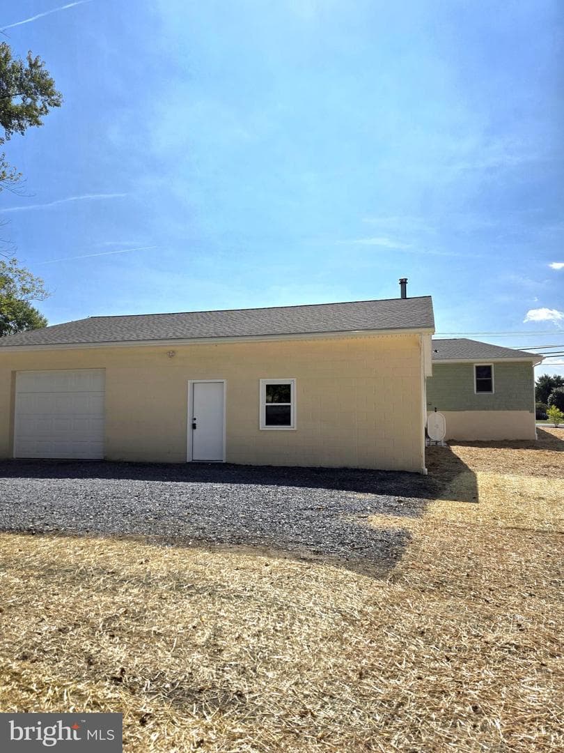 5436 Union Deposit Road photo 39