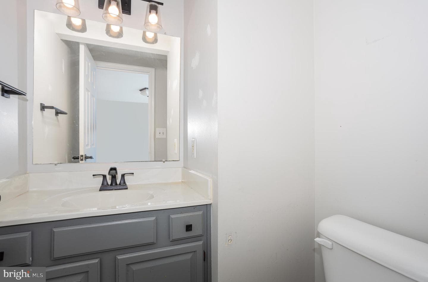 5504 Grouse Drive photo 8