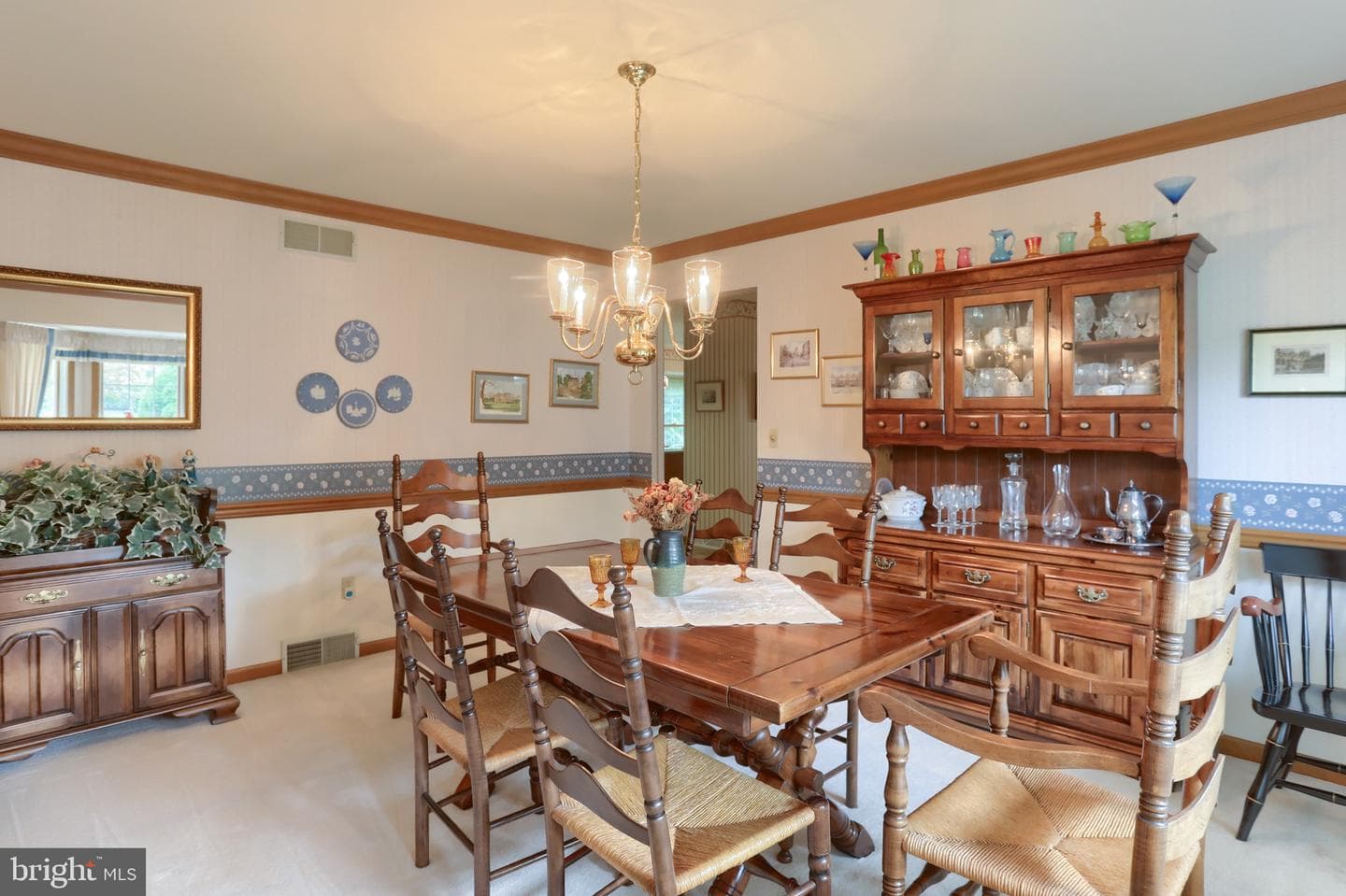1175 Stonegate Road photo 11