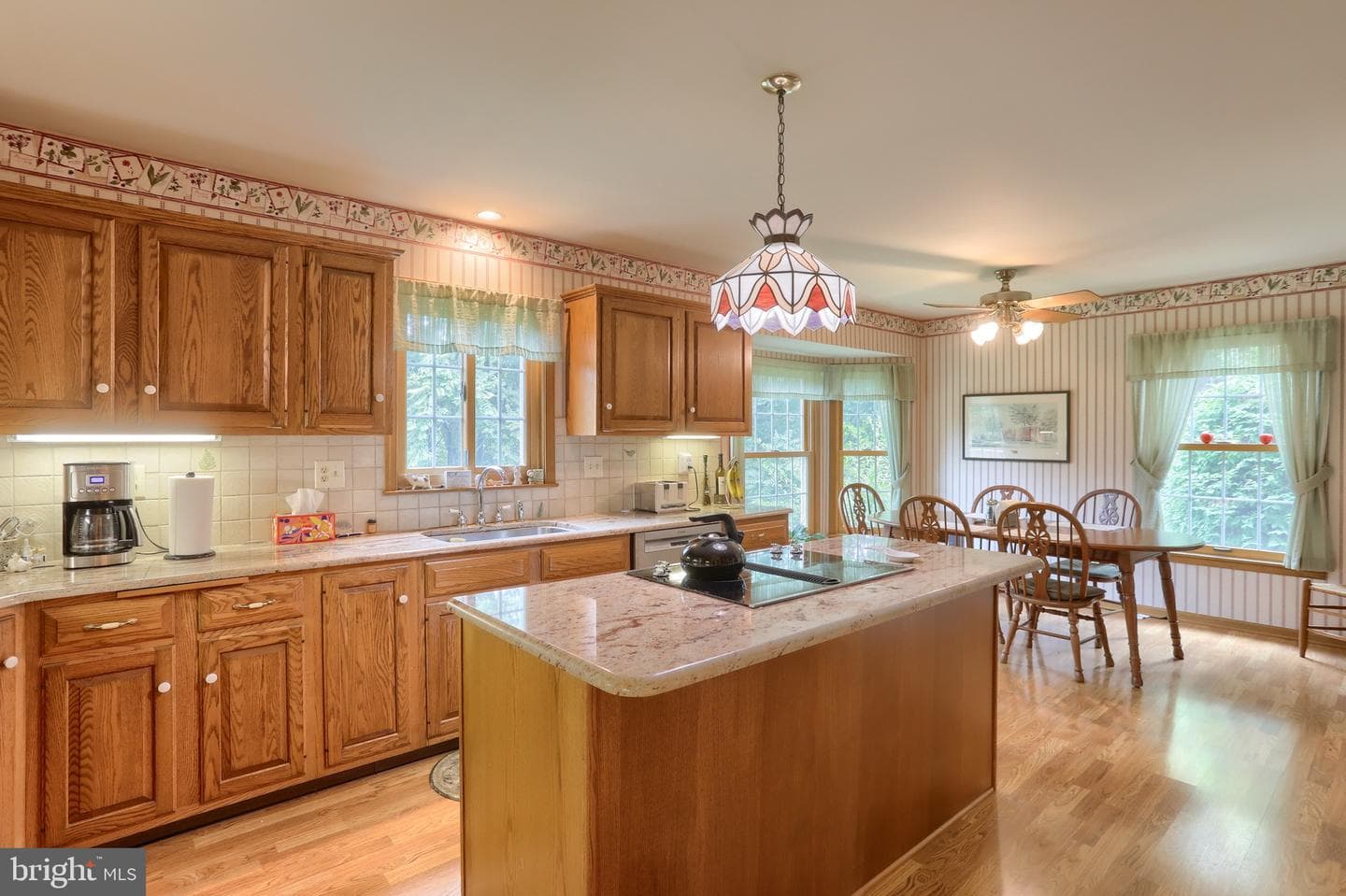 1175 Stonegate Road photo 15