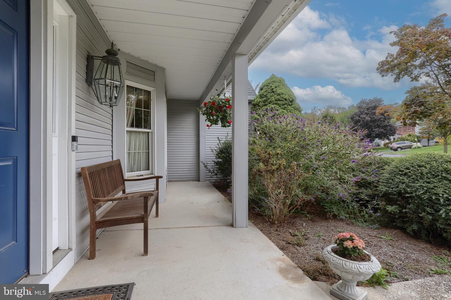 1175 Stonegate Road photo 4