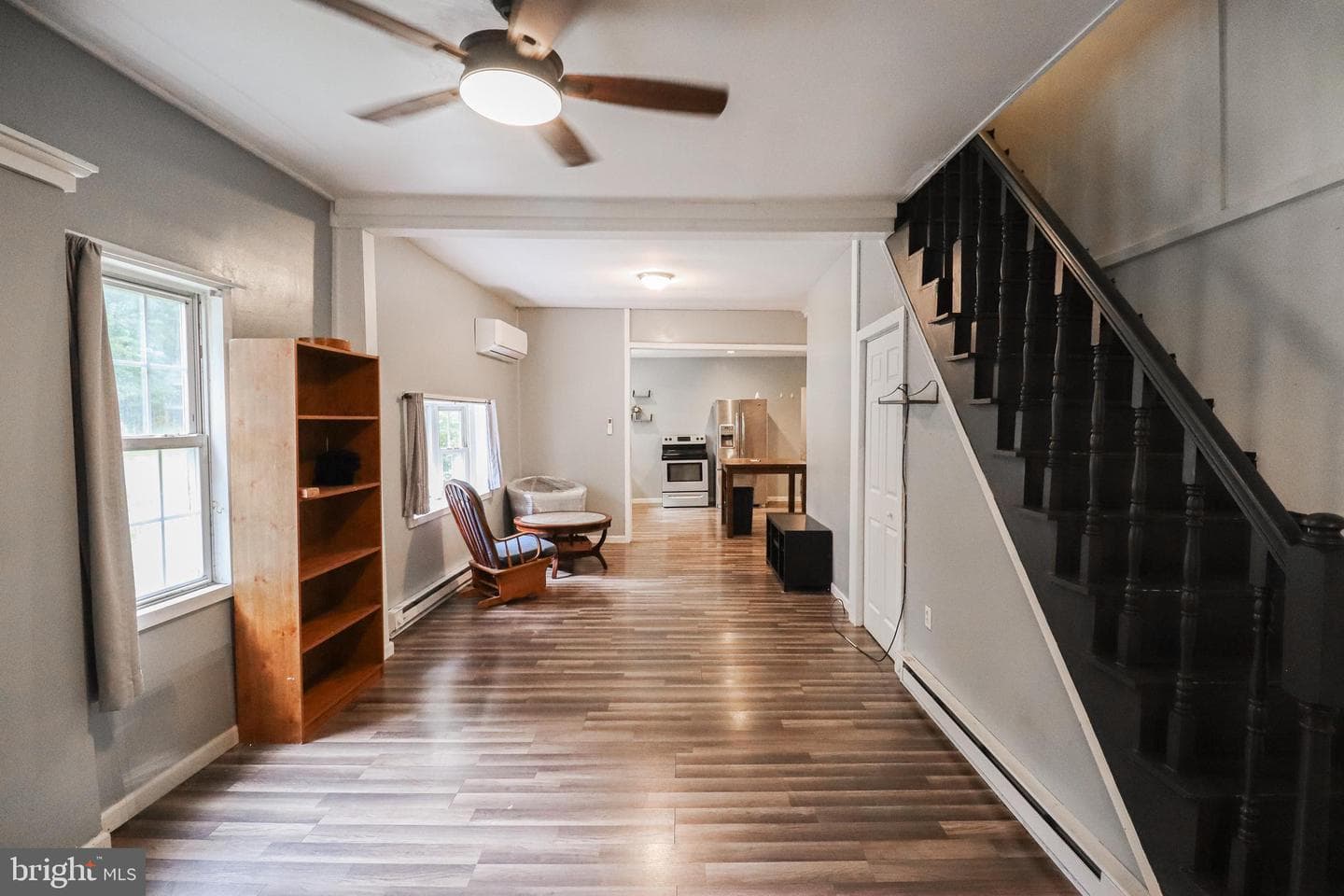 1213 W Market Street photo 10
