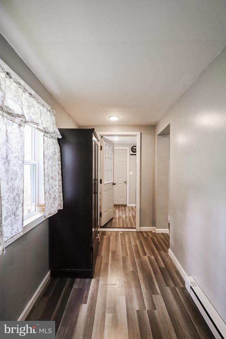 1213 W Market Street photo 20