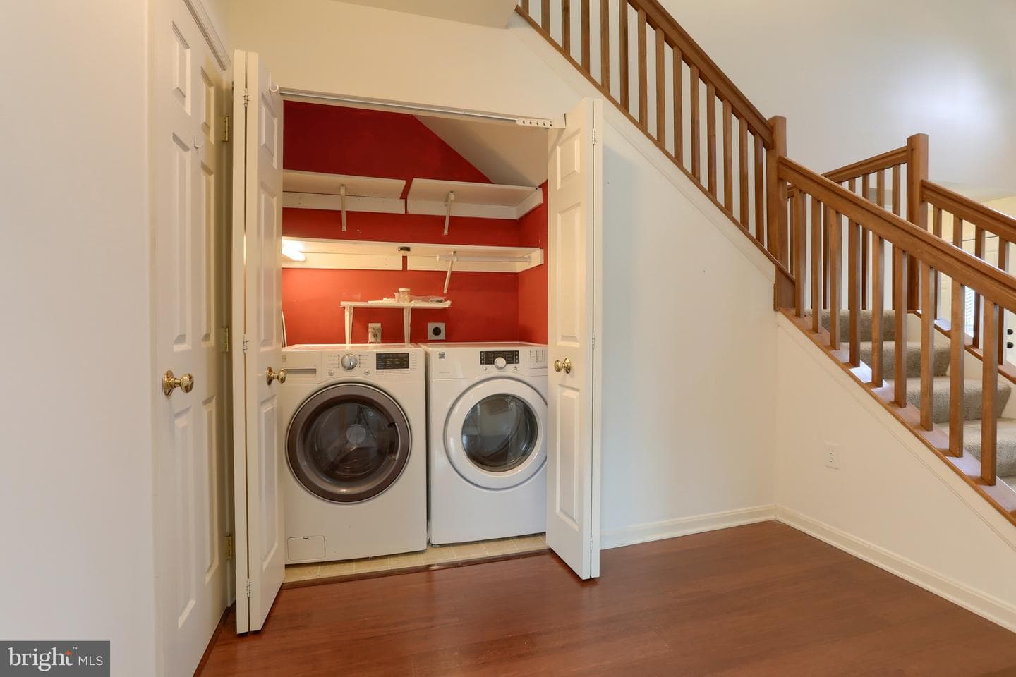 101 Merlin Drive photo 24