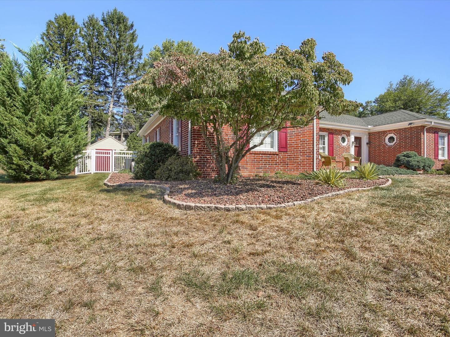4102 Crestview Road photo 4