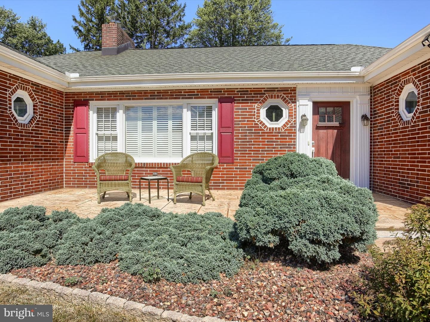 4102 Crestview Road photo 5