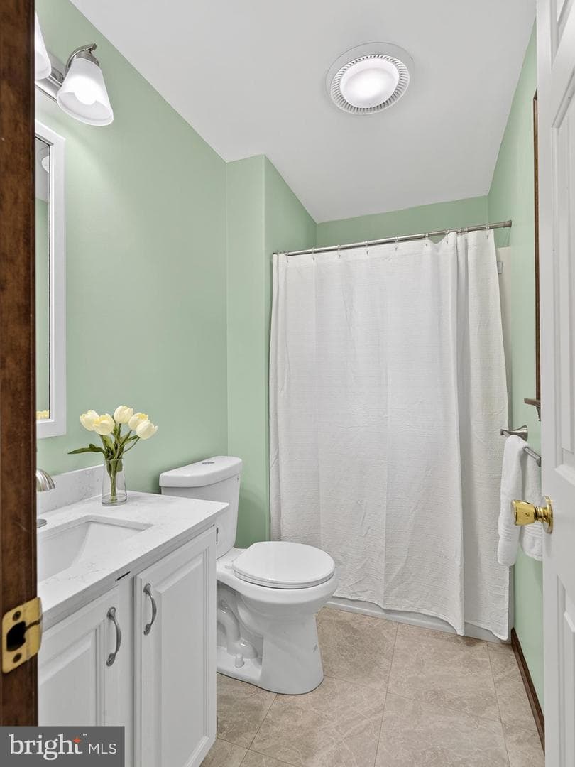 2096 Ashbury Drive photo 30