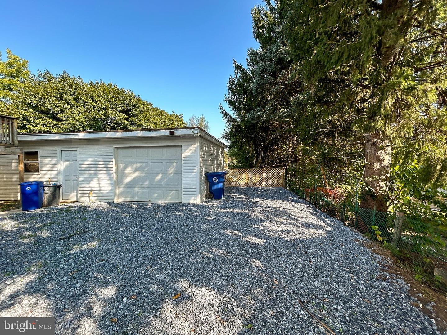 6128 Blue Bird Avenue photo 3