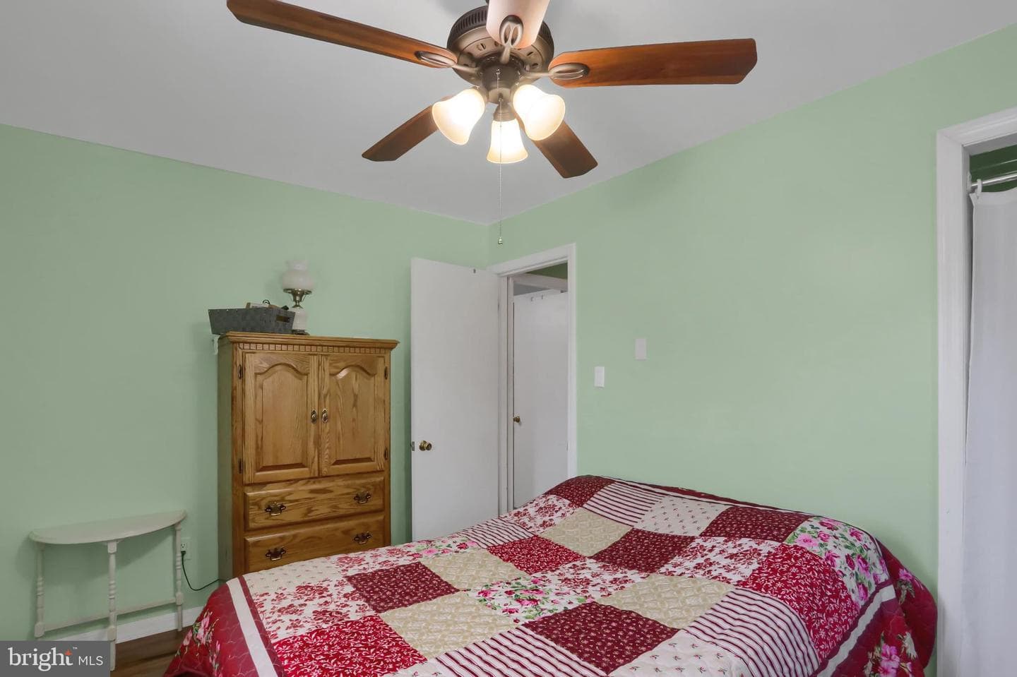 145 E Vickie Lane photo 15