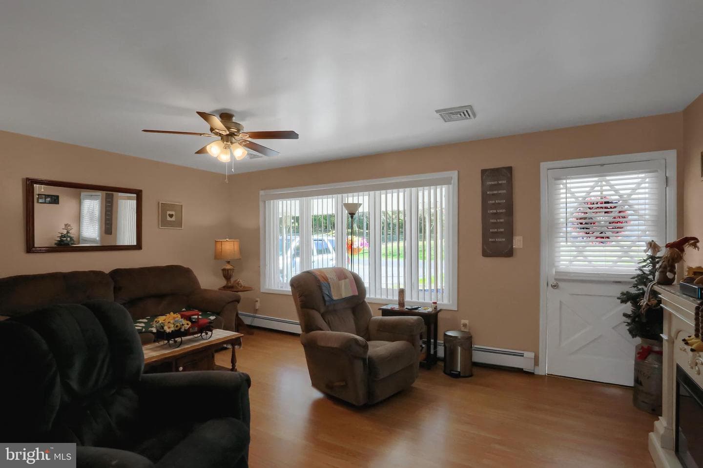 145 E Vickie Lane photo 9