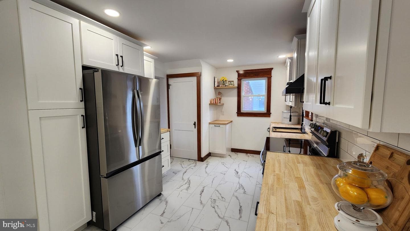 3428 Kramer Street photo 9