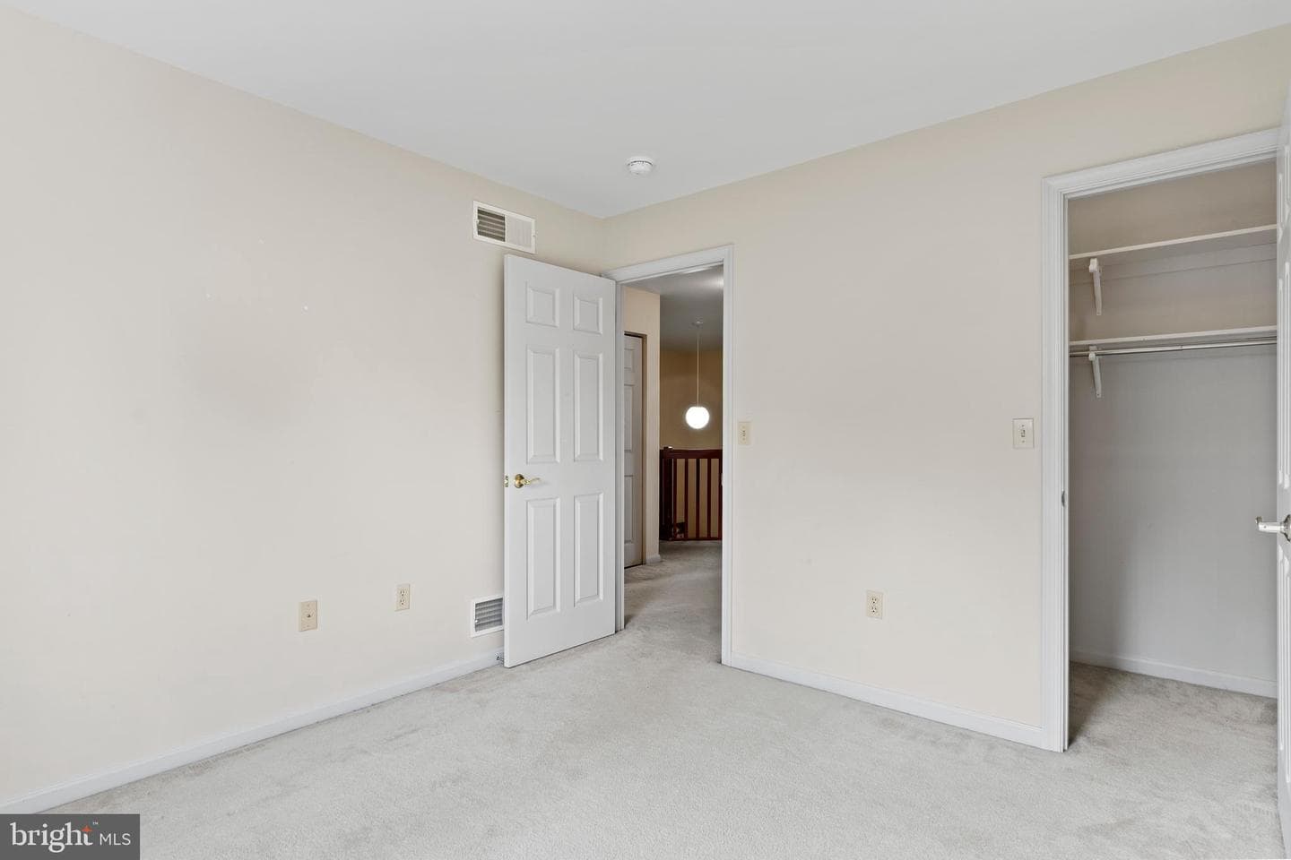 149 Cardinal Lane photo 20